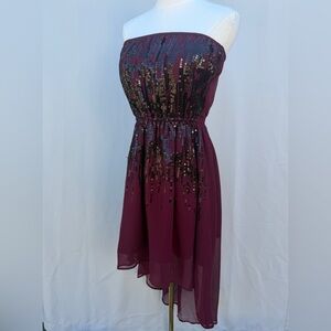 NWT Romeo & Juliet Couture Strapless Dress with Sequins in Burgundy Size Med